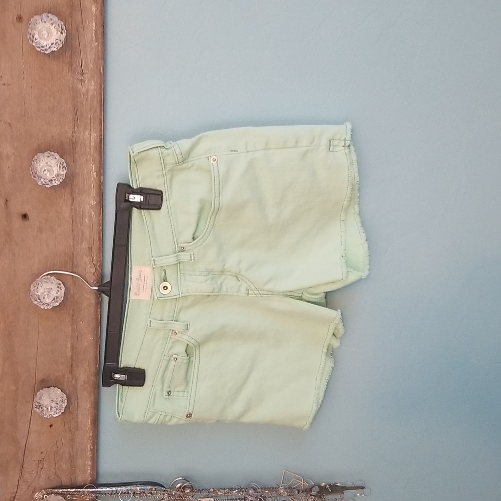 Levi's Women's Jean Shorts SZ 4